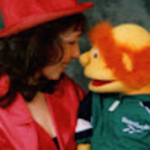 Meet your Posher, Cecelia